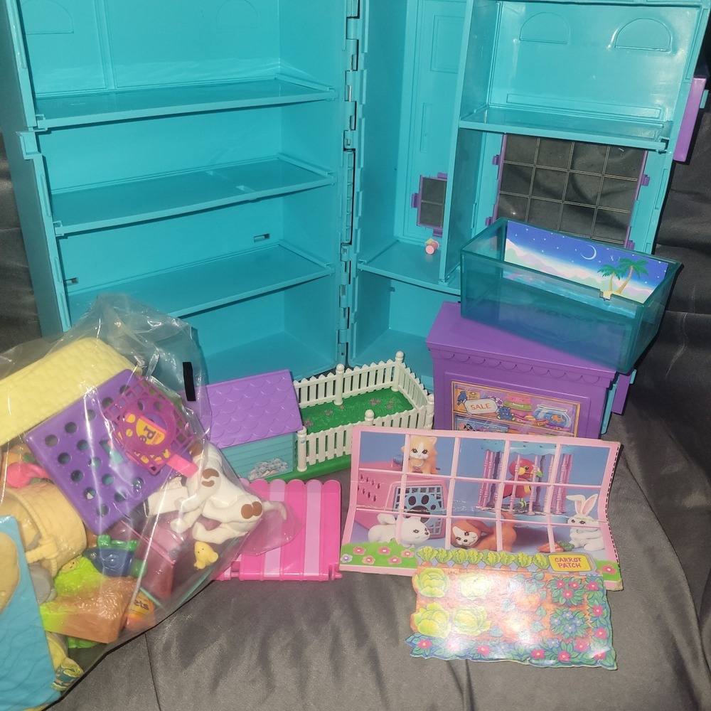 1992 Kenner Littlest Pet Shop Pet Store Playset Carry Case Turtle Love Birds 90s